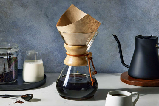 Moka Pot vs. Pour Over: Hangi demleme yöntemi daha iyi?